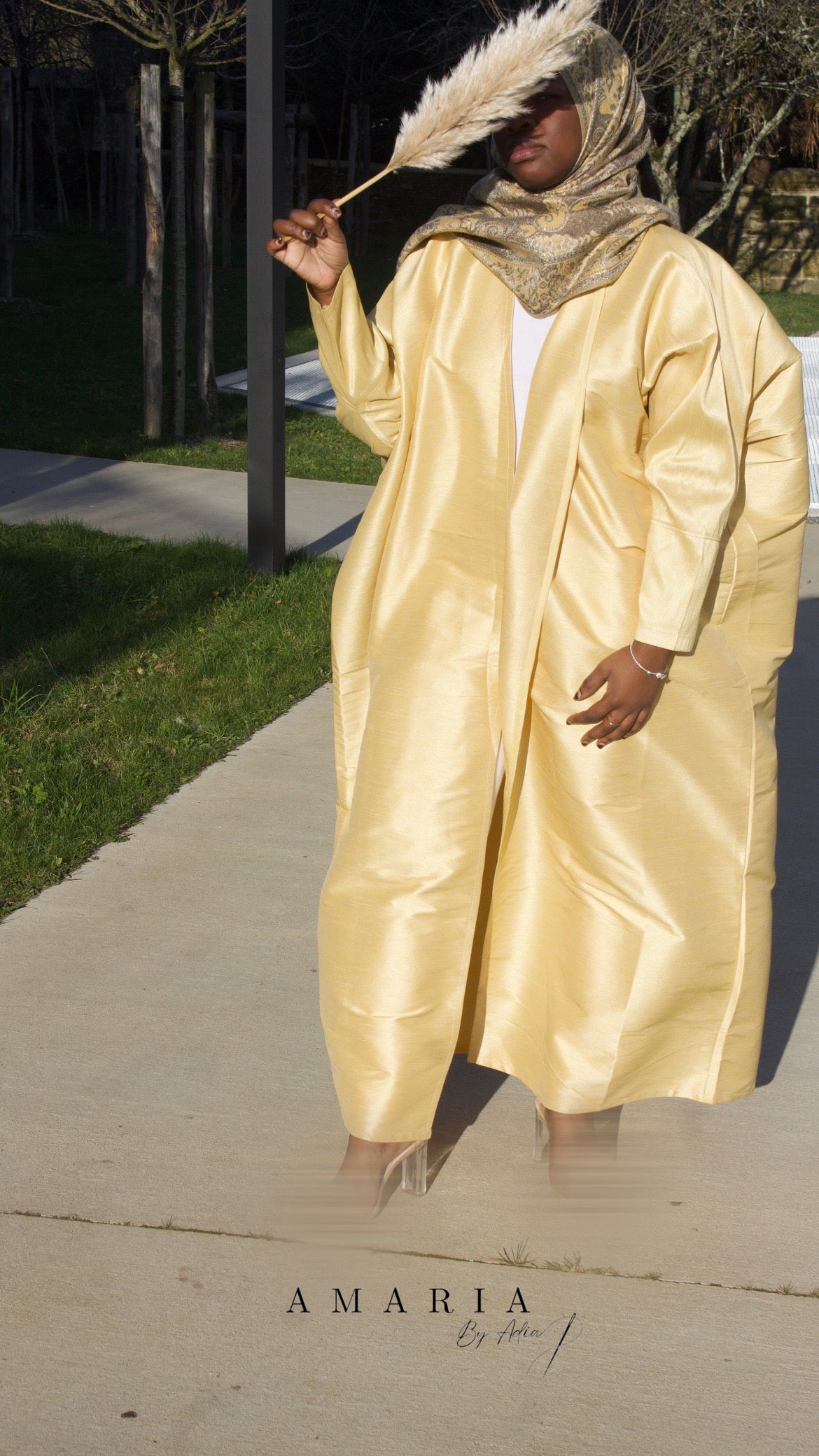 Photo du kimono Zaynab jaune à saint-herblain